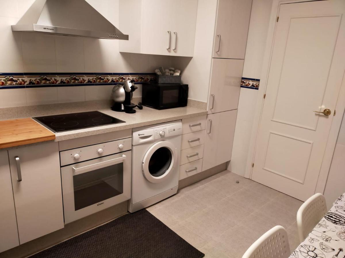 Bastinazo Alohadream - Premium - La Mejor Ubicacion Con Aire Acondicionado, Insonorizacion, Terraza Y Equipamiento En El Puerto De Santa Maria - Grupo De Solo Menores De 25 No Aceptados Salvo Fianza Adicional Esterno foto